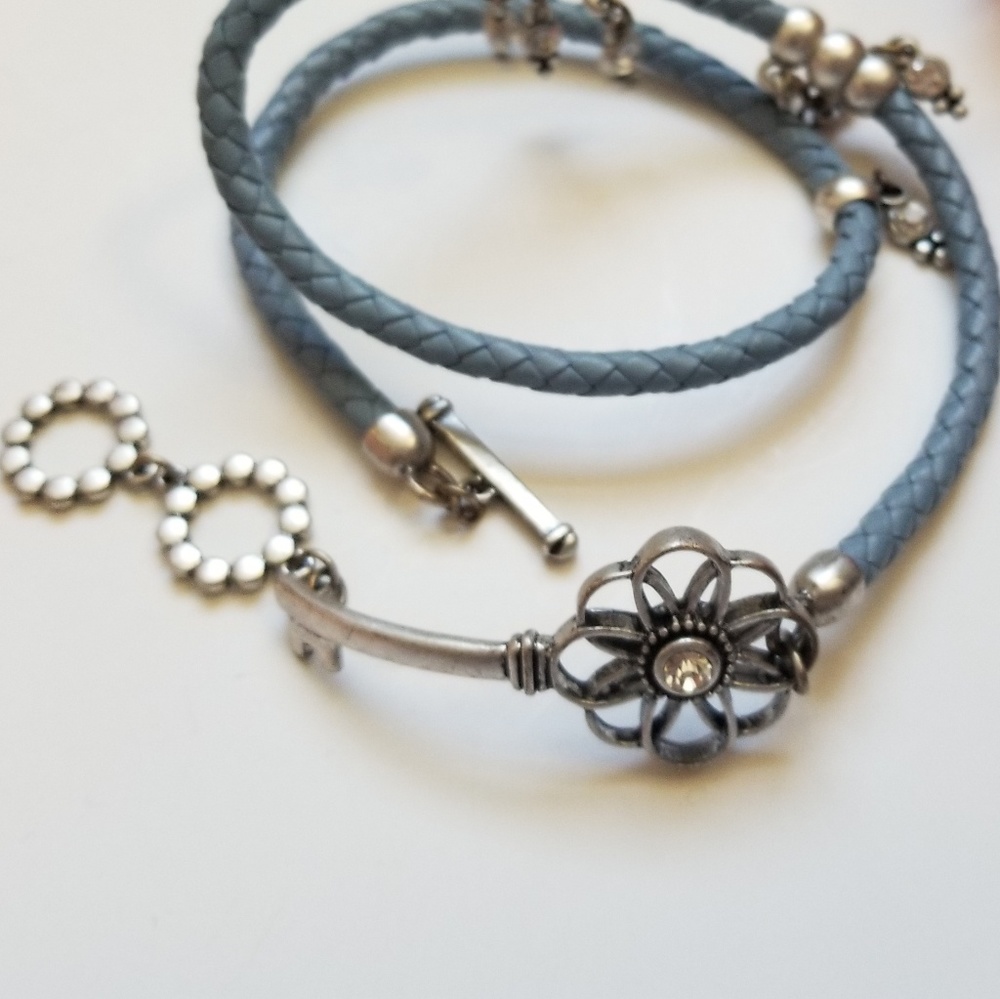 Premier Designs Key Keeper Leather Wrap Bracelet - Picture 2 of 3
